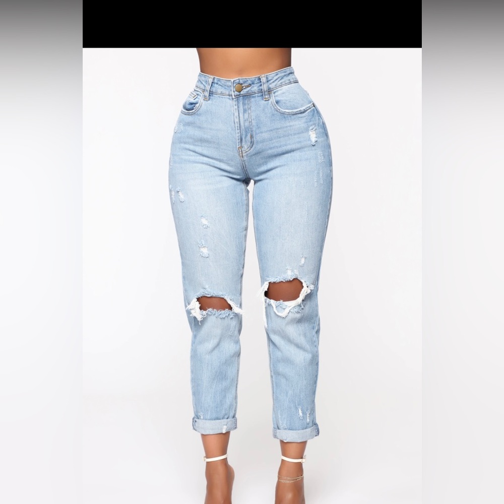Fashion nova boyfriend jeans size 7